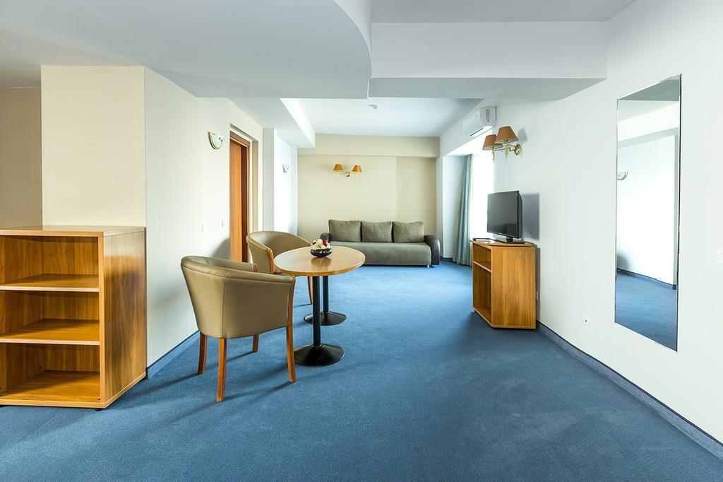 Savoy Hotel Mamaia Εξωτερικό φωτογραφία