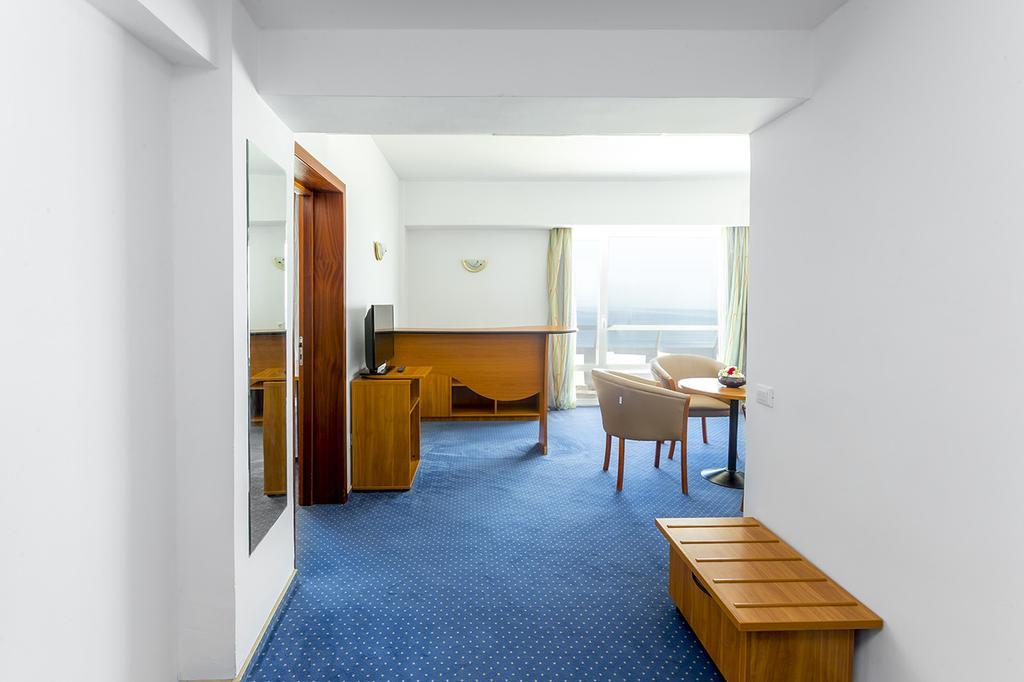 Savoy Hotel Mamaia Εξωτερικό φωτογραφία