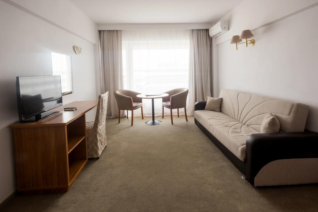Savoy Hotel Mamaia Εξωτερικό φωτογραφία